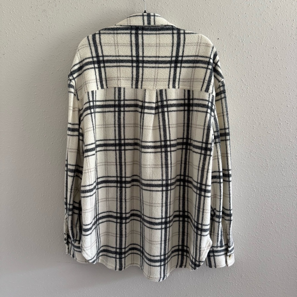 AE Oversized Plaid Fleece & Love Shacket XL - Picture 7 of 7